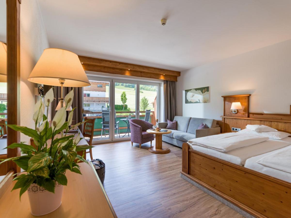 Hotel & Alpin Lodge Der Wastlhof Niederau Extérieur photo