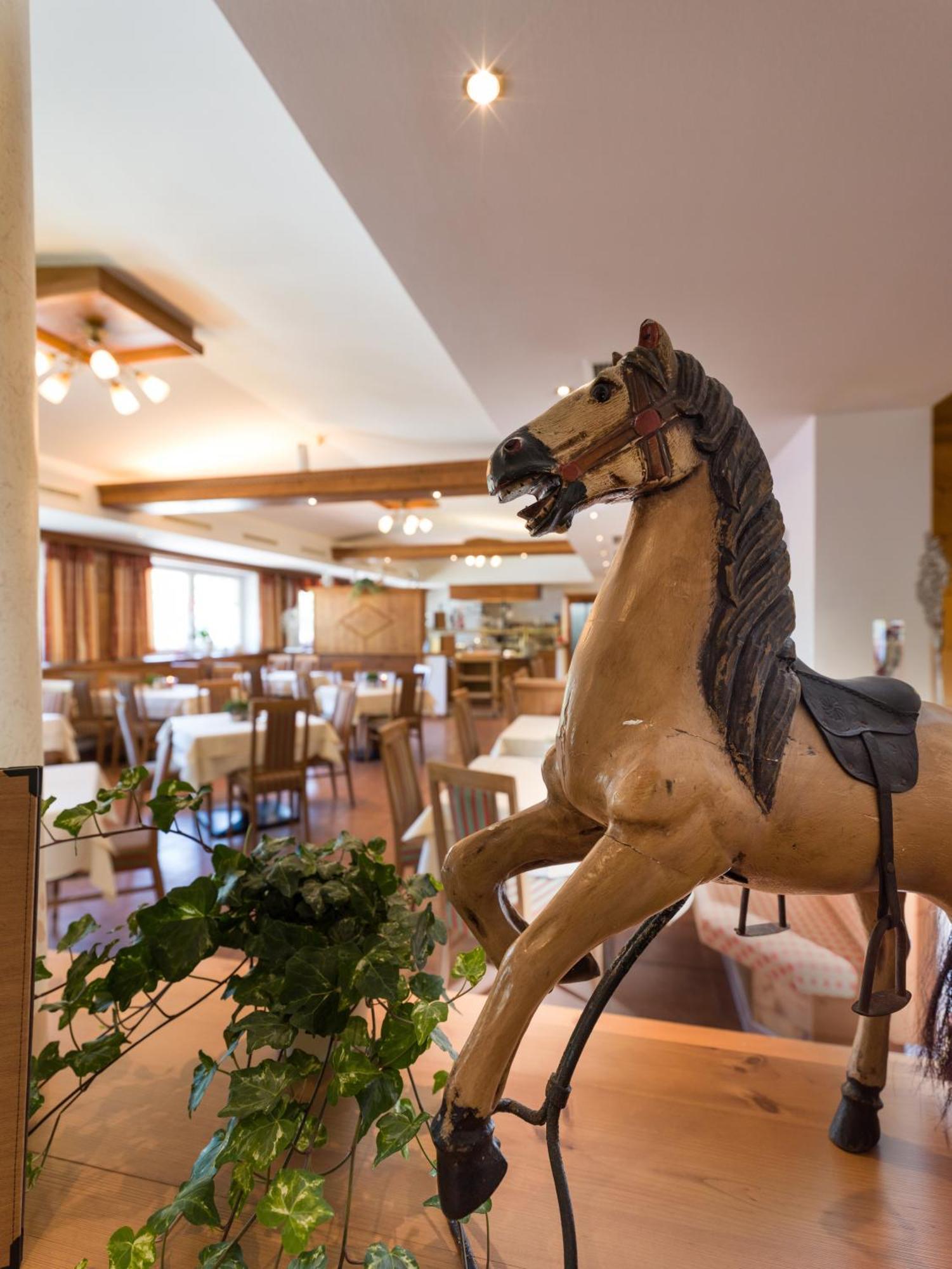 Hotel & Alpin Lodge Der Wastlhof Niederau Extérieur photo