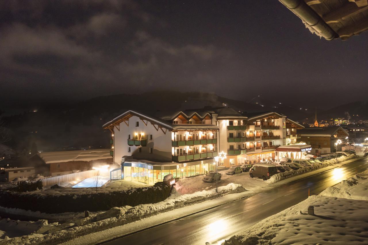 Hotel & Alpin Lodge Der Wastlhof Niederau Extérieur photo