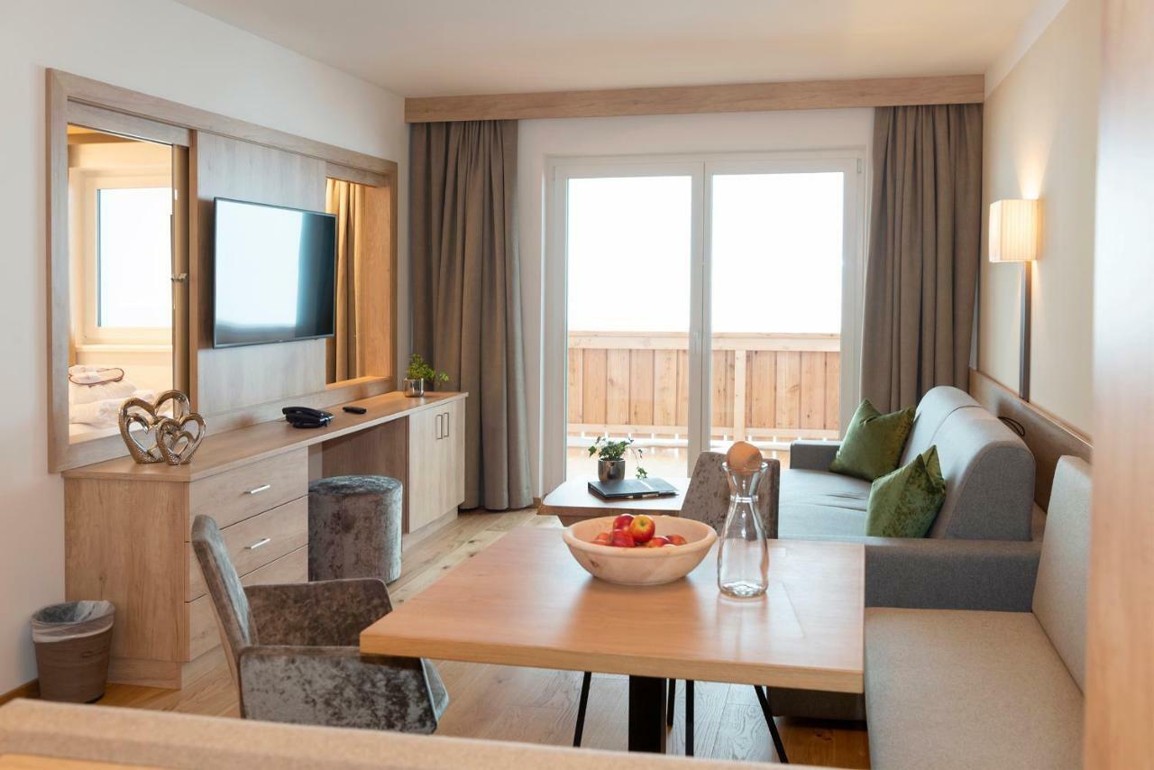 Hotel & Alpin Lodge Der Wastlhof Niederau Extérieur photo